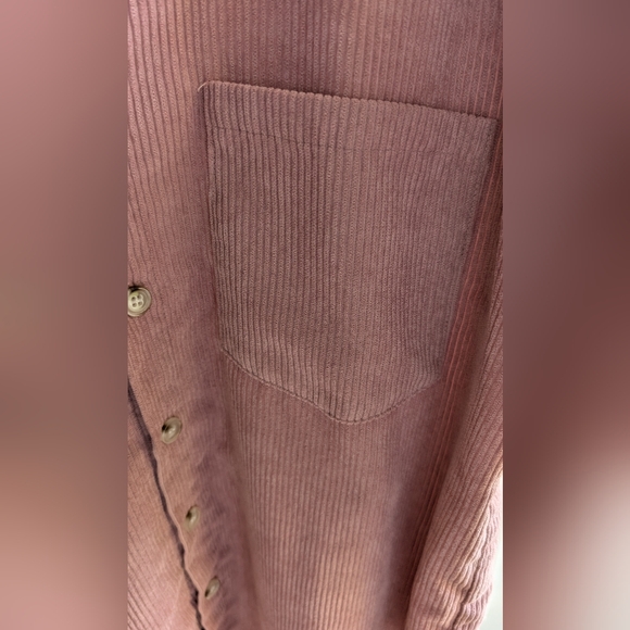 Pink Lily Mauve Pink Corduroy Button Up Shirt/Shacket Size Medium - Picture 3 of 5